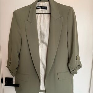 Zara Women’s Sage Green Blazer